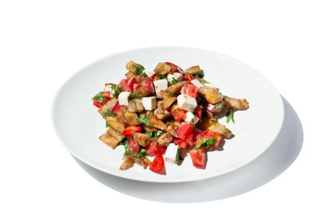 Салат с хрустящими баклажанами