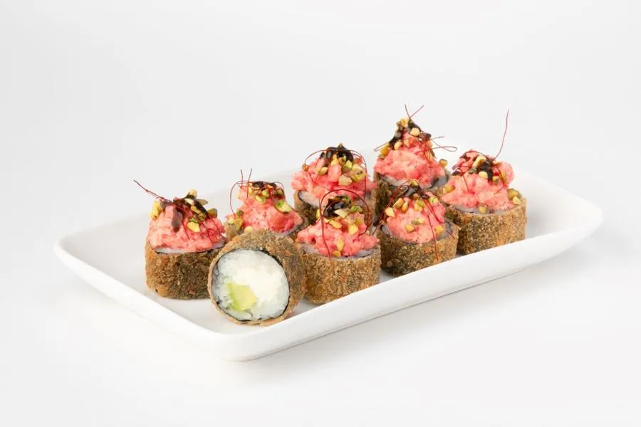 Горячий с креветочным тартаром